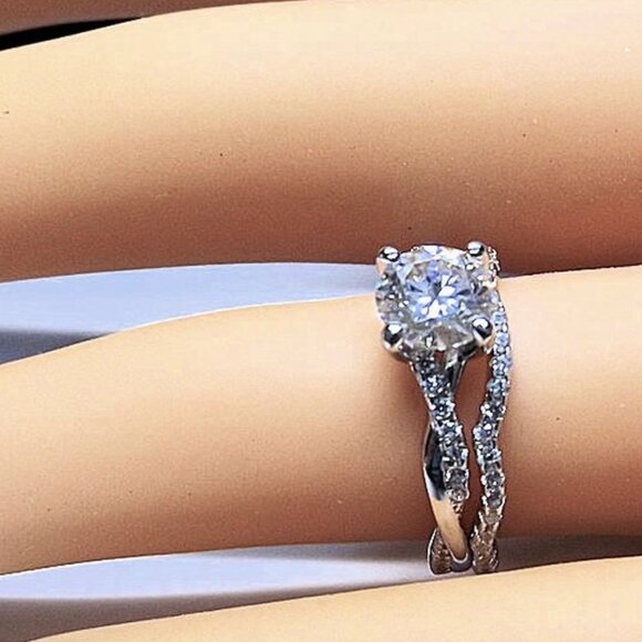 1.50 Ct Round Brilliant Cut Moissanite Wedding Set Solid 925 Sterling Silver - Picture 2 of 2